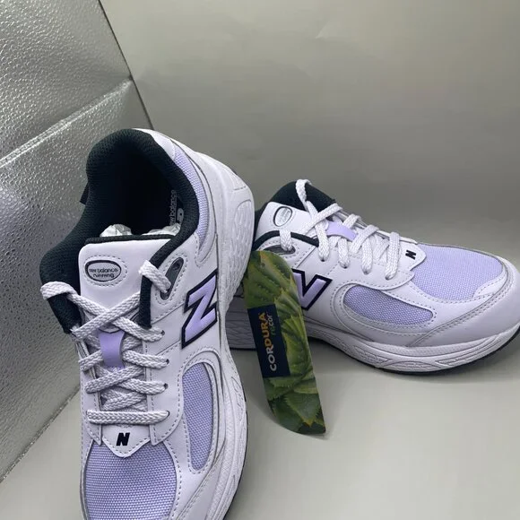 NEW BALANCE 2002 5.5